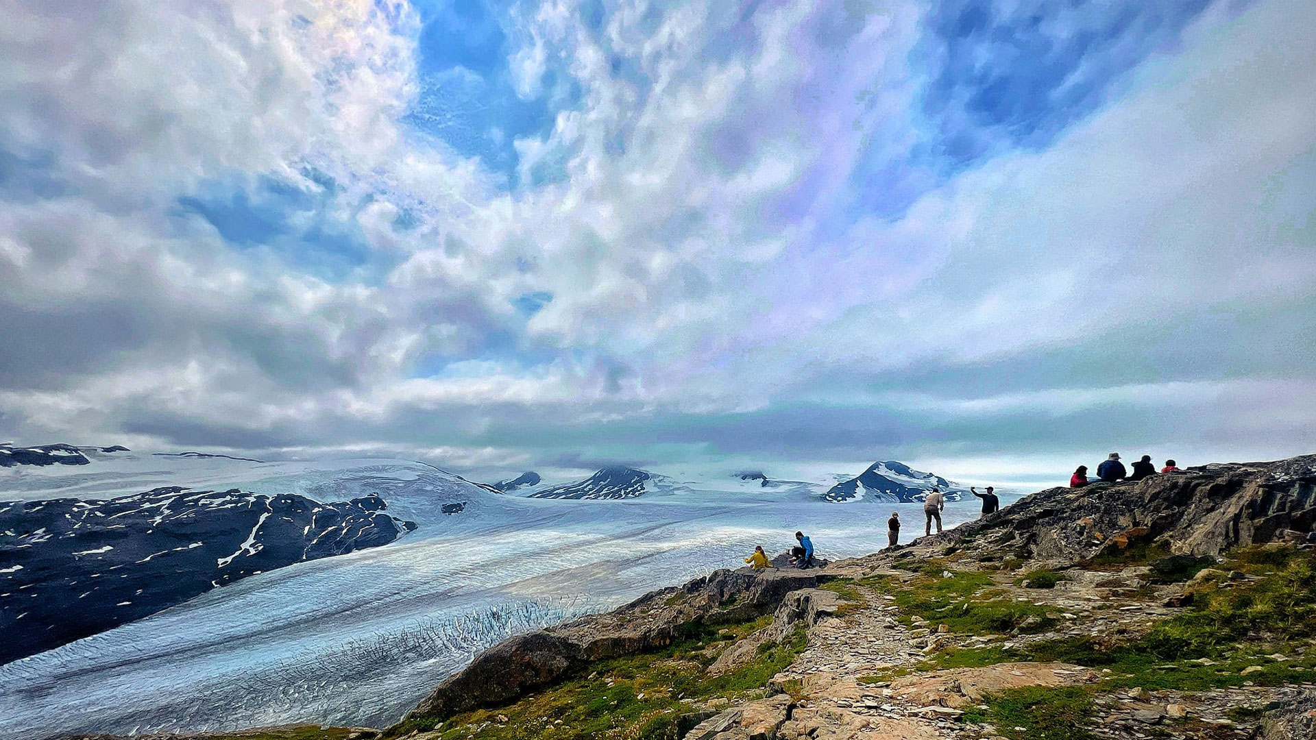 Alaska Kenai Hiking Adventure Tour Women