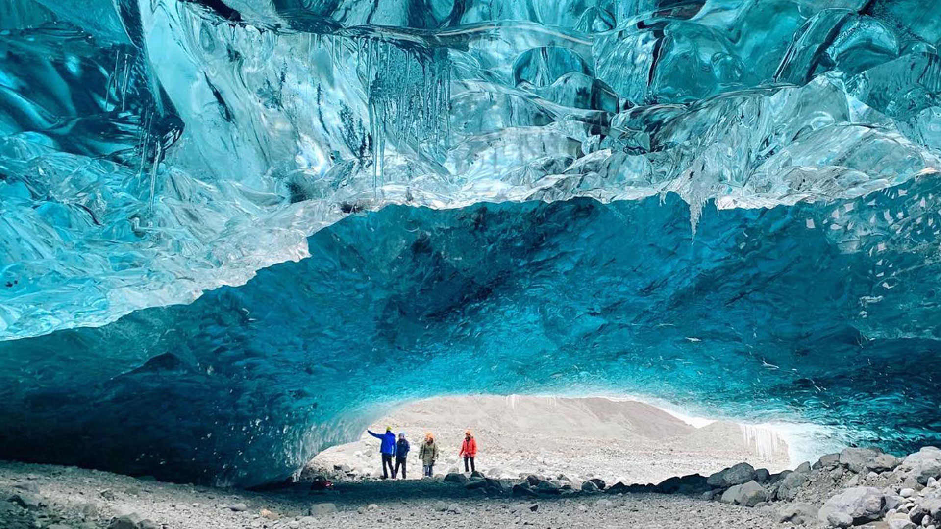 Iceland Ice Cave Ecotour Women